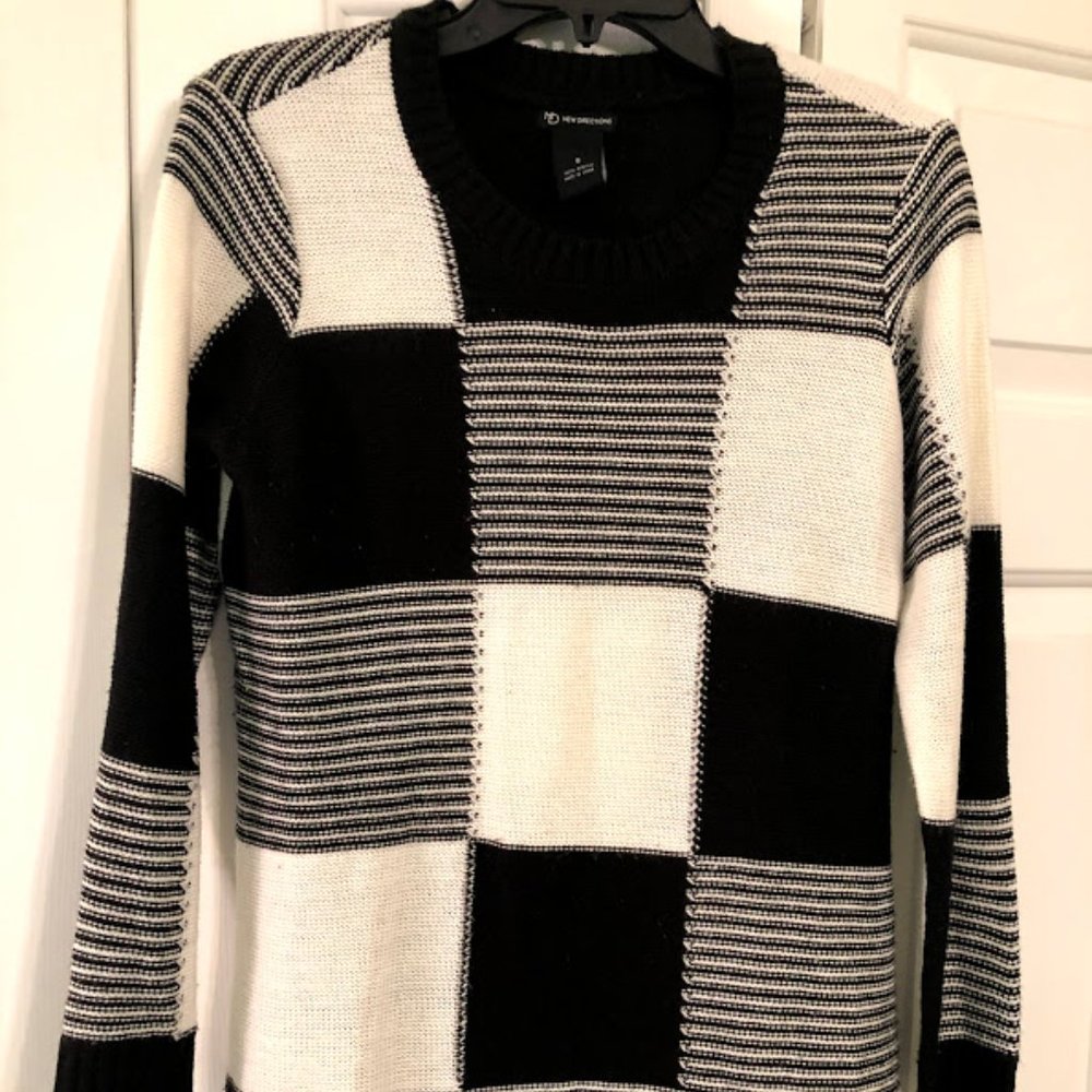 New Directions Plaid Sweater
